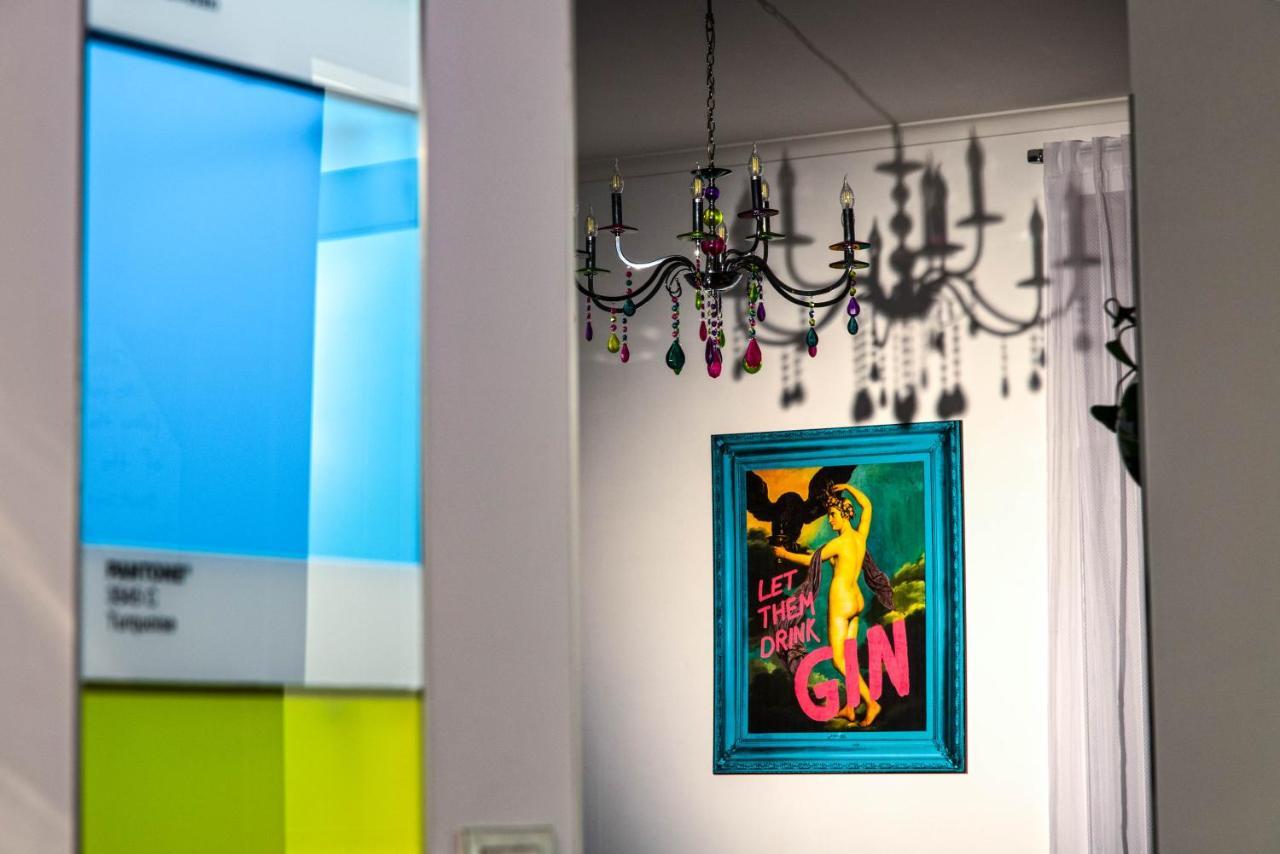 Ferdinando Arthouse Oversized Modern Apartment - By Gocce Team 那不勒斯 外观 照片