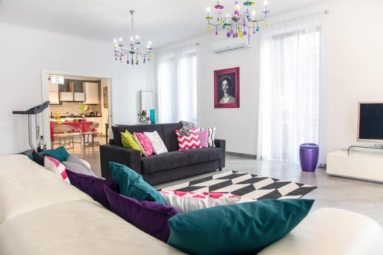 Ferdinando Arthouse Oversized Modern Apartment - By Gocce Team 那不勒斯 外观 照片